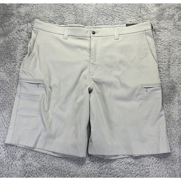 Callaway Mens Shorts Grey Ceinture Active Stretch Opti Dri Size 40 NWT‎ - Picture 1 of 9